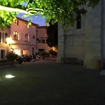 Апартаменты Le Clocher De